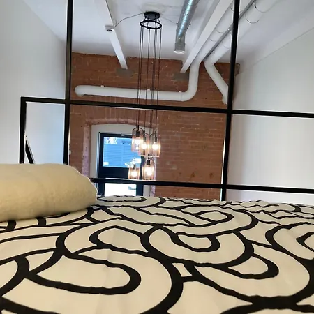 Avia Loft *
